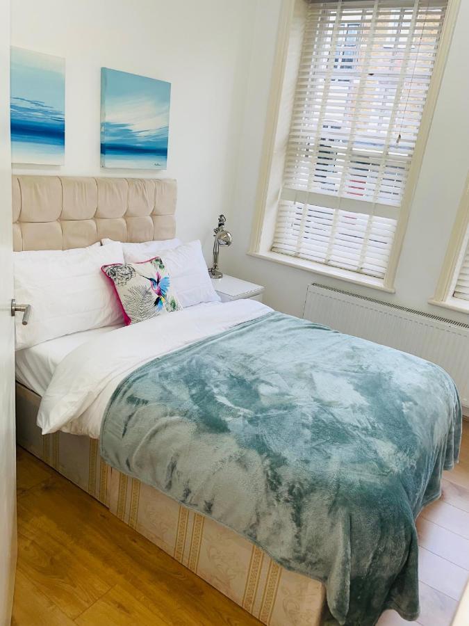 Amazing 2 Bedroom Apartment Londres Exterior foto